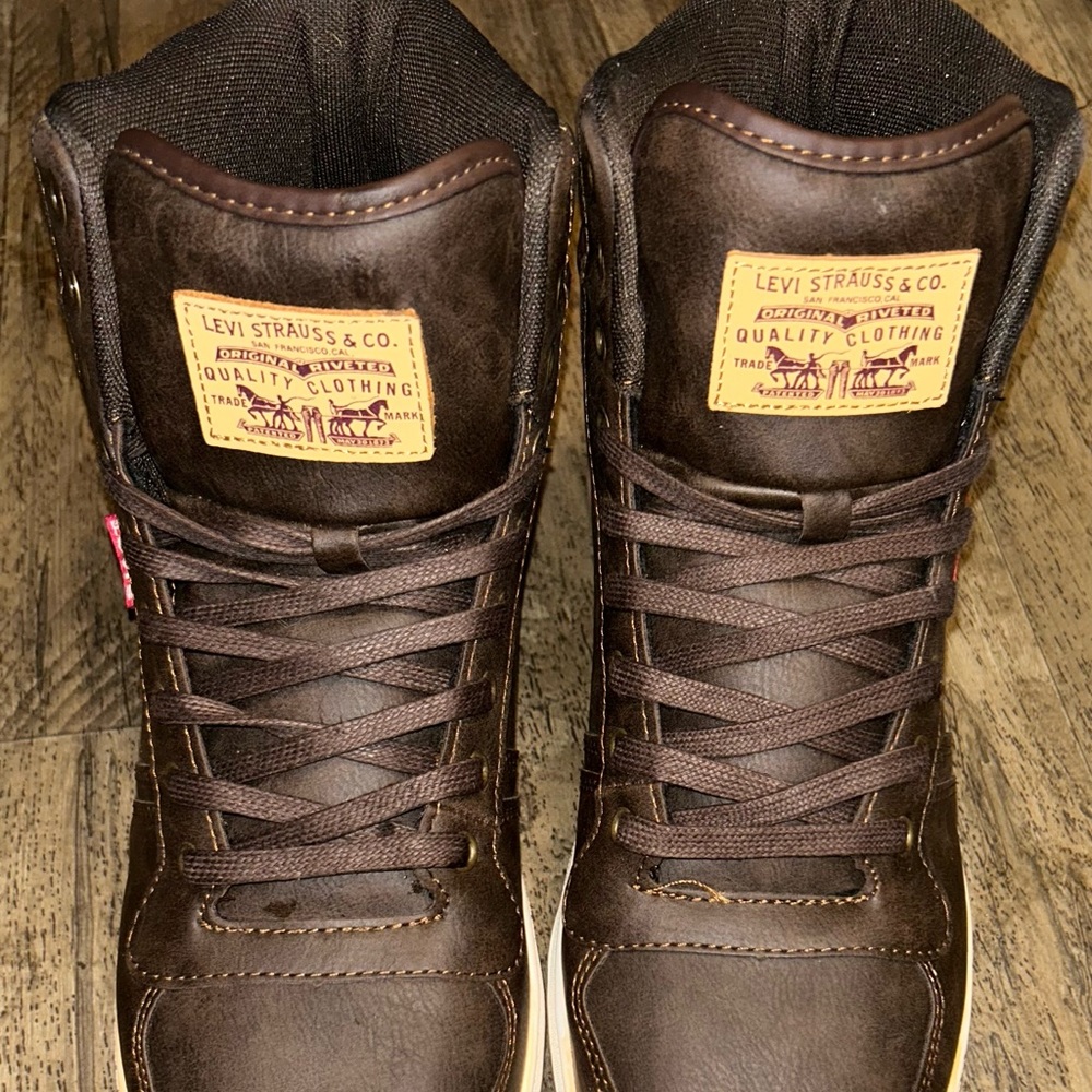High Top Brown Levi Shoes. Size 10 Fresh out of the box!